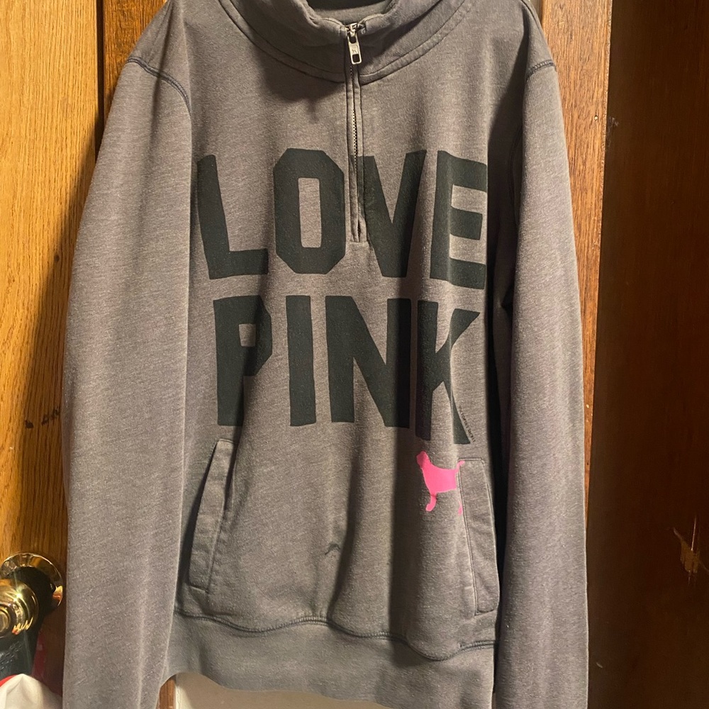 Women’s pink small sweatshirt